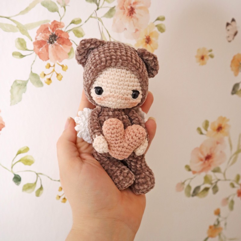 Câlinours, petit ours de la St Valentin : Patron Au Crochet PDF